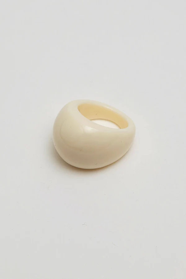 Beige Creme Ring