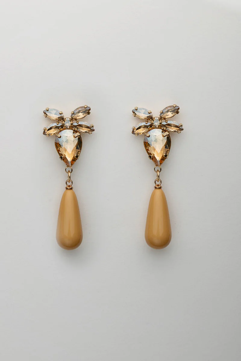 Stone drop earrings, Beige