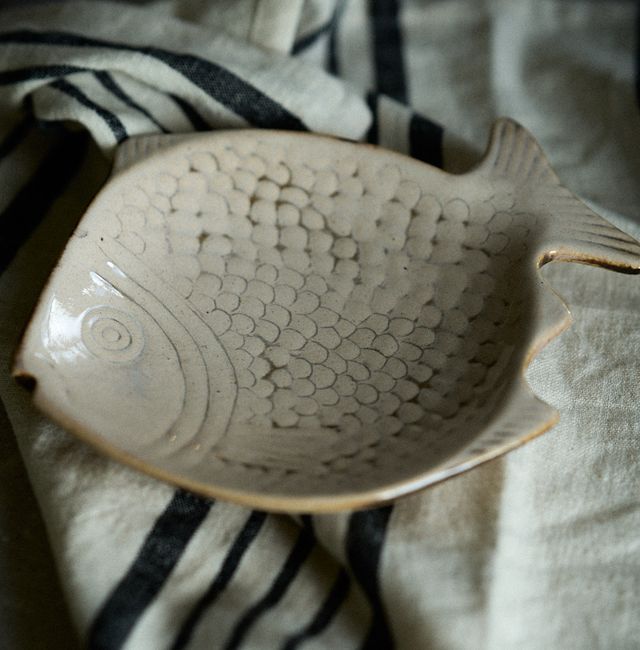 CARP fish plate, Ivory S