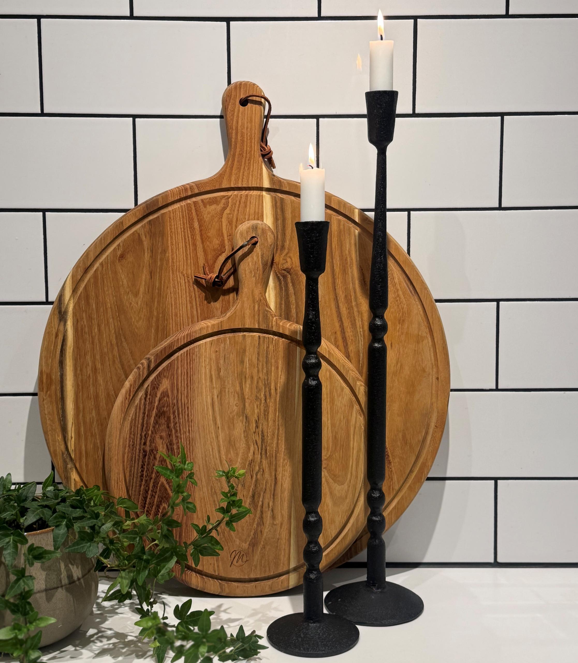 Smedja ljusstake, Svartbränd, H40