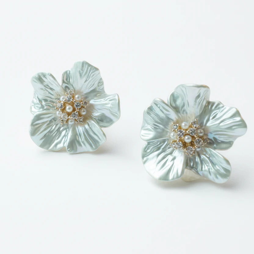 Örhängen Silvery Flower